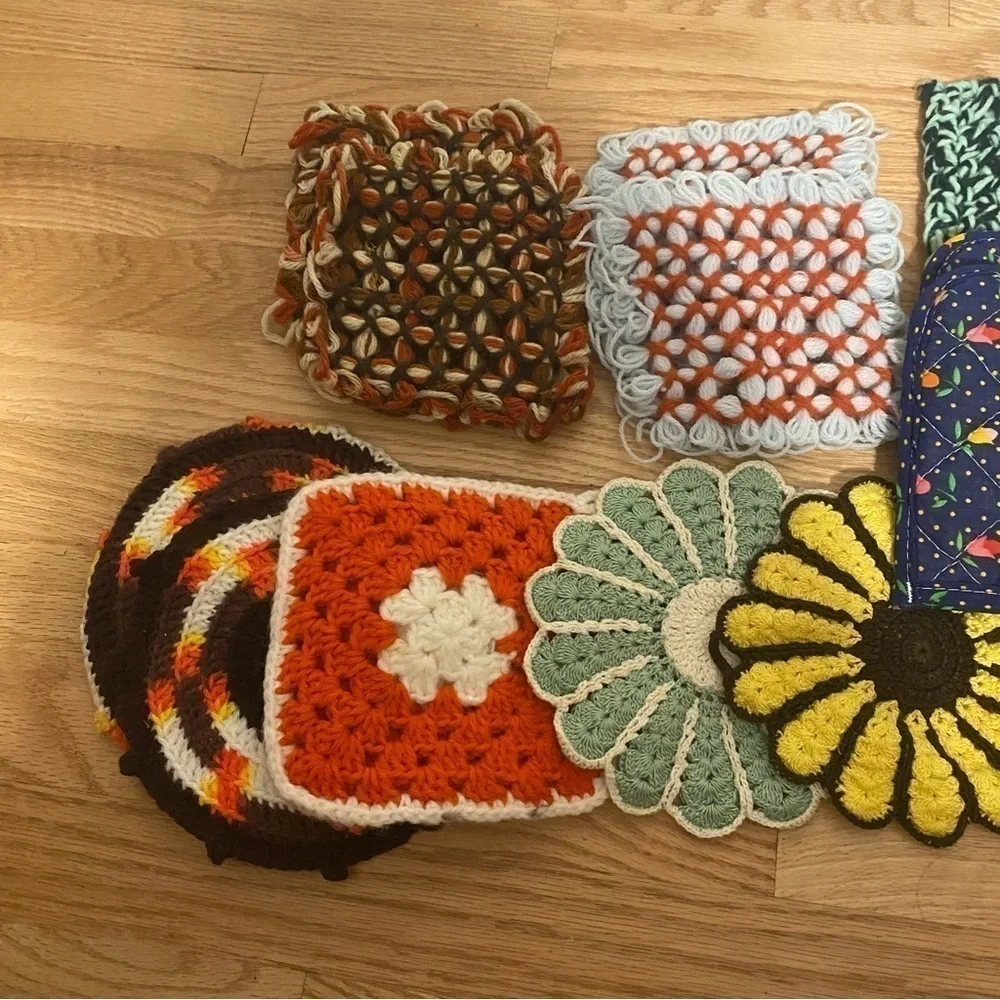 Vintage Pot Holder Bundle Lot MCM Cat Sunflower Flower Crochet Knit Colorful